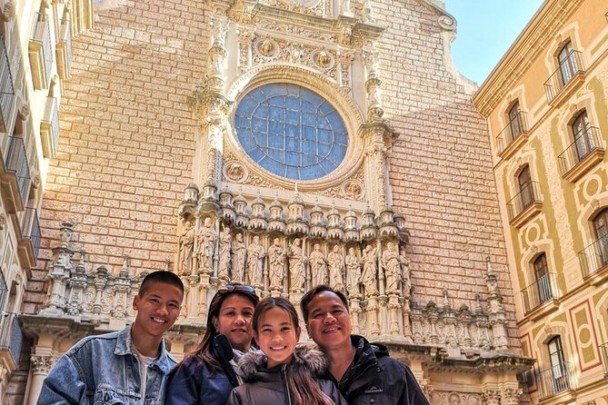 2-Day Tour: Gaudi & Sagrada Familia + Montserrat & Winery - Day 1 in Barcelona: Gaudí without the waiting room