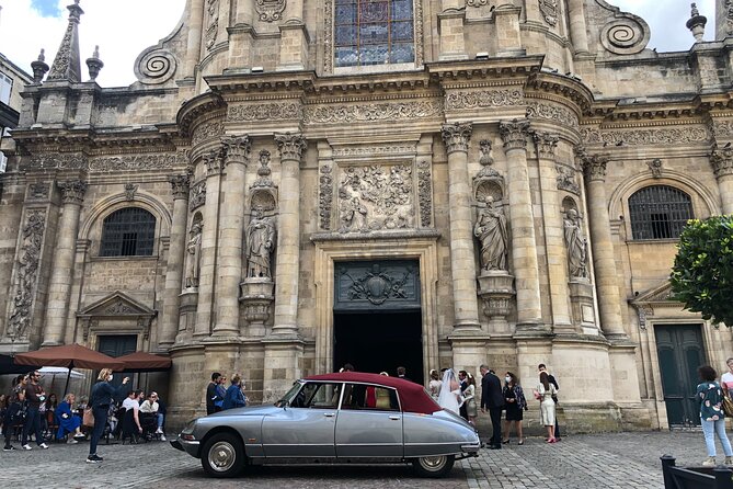 3H private city tour of Bordeaux and vineyard in a Citroën DS - Chateaus and tasting choices: how the wine stop works