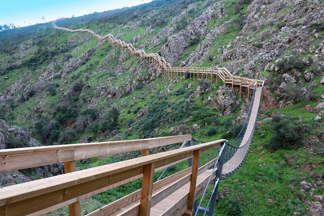Algarve Mountais Tour with Lunch in the Vineyard - Barranco do Demo Passadicos: the footbridges and ravine drama