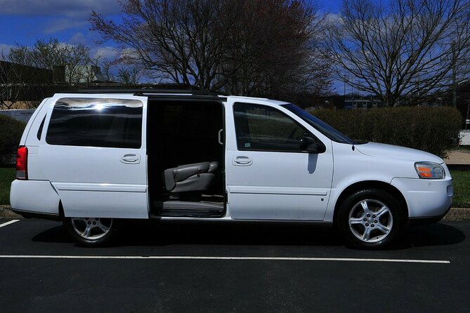 All day Guided Winery Transport for Six - Food planning: what’s included, what’s not, and how to avoid a hunger spiral