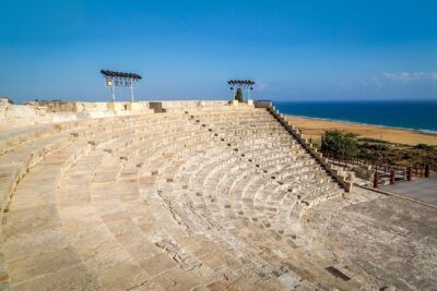 Ancient Kourion, Kolossi Castle, Omodos & Winery Tour from Paphos - Kolossi Castle: A Crusader-Era Stop That’s Still Walkable