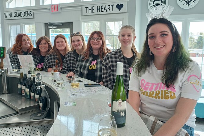 Andie's NON BUS 4-winery Traverse Leelanau Peninsula Wine Tour - Price and value: $199 for a tasting day, not a full meal-and-bottle bill