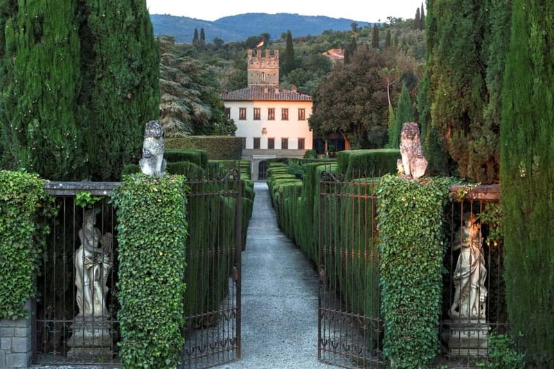 Arezzo Experience: Winery Tour and Wine Tasting - Finding your start point near Arezzo’s Medici walls