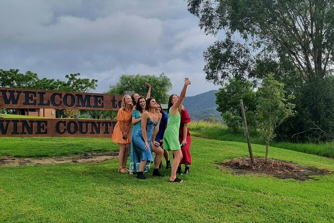 Audrey Wilkinson Vineyard: Sparkling Brunch in the Vines - The Real Trade-Off: Shared Food and Limited Time