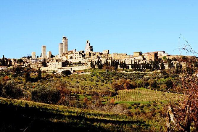 Authentic Tuscan Cooking Class & Winery Tour in San Gimignano - Meeting at Località Casale: Get There Without Stress