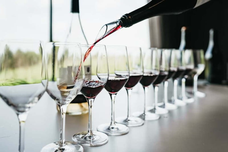 Barcelona: Montserrat and Winery Tour with Tapas or Lunch - Moving Toward Oller del Mas: The Short Break That Changes the Mood