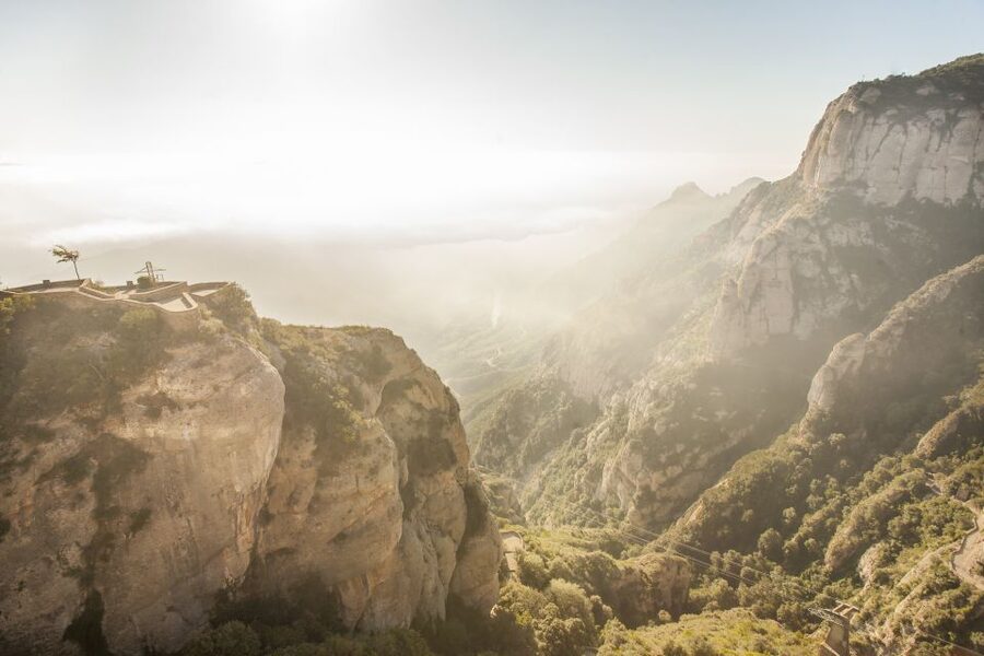 Barcelona: Montserrat with Winery Visit and Farmhouse Lunch - Vineyard Lunch at a Countryside Restaurant: The Part That Makes It Feel Local
