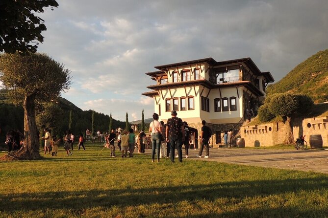Berat wine Tour Guided Winery Tour with Transfers and Tastings - Getting to the winery without the hassle