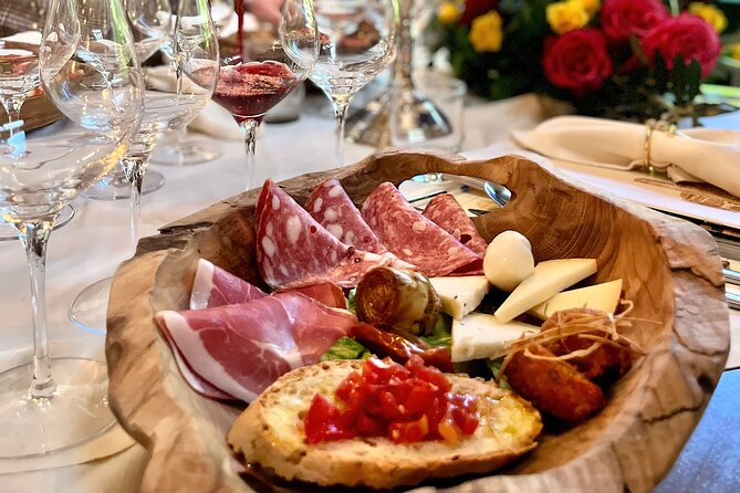 Best Winery with Restaurant and wine tasting from Florence - Key reasons this San Gimignano tasting earns 4.9 stars