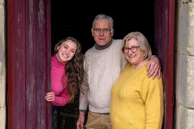 Bordeaux: Explore an Organic Family Vineyard with Tasting - The tasting: up to 10 wines, plus tips for tasting like a pro