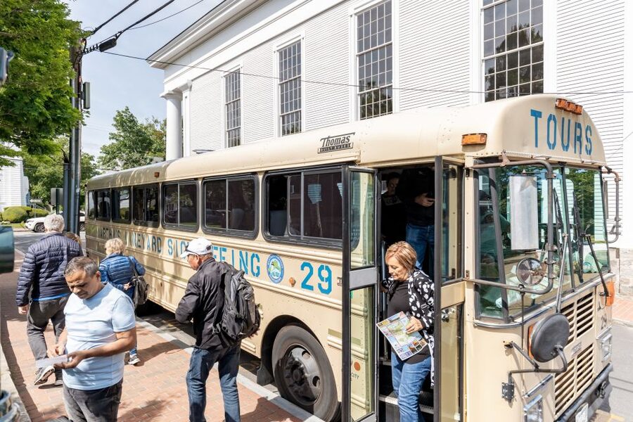 Boston: Martha's Vineyard Day Trip with Optional Island Tour - Oak Bluffs Gingerbread Houses and Edgartown’s Shopping Streets