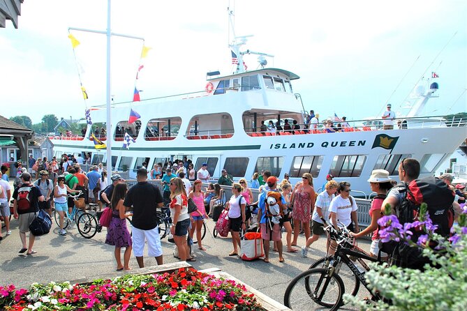 Boston to Martha's Vineyard Day Trip with Optional Island Tour - From Downtown Boston to the Cape Cod Canal: The Morning Flow