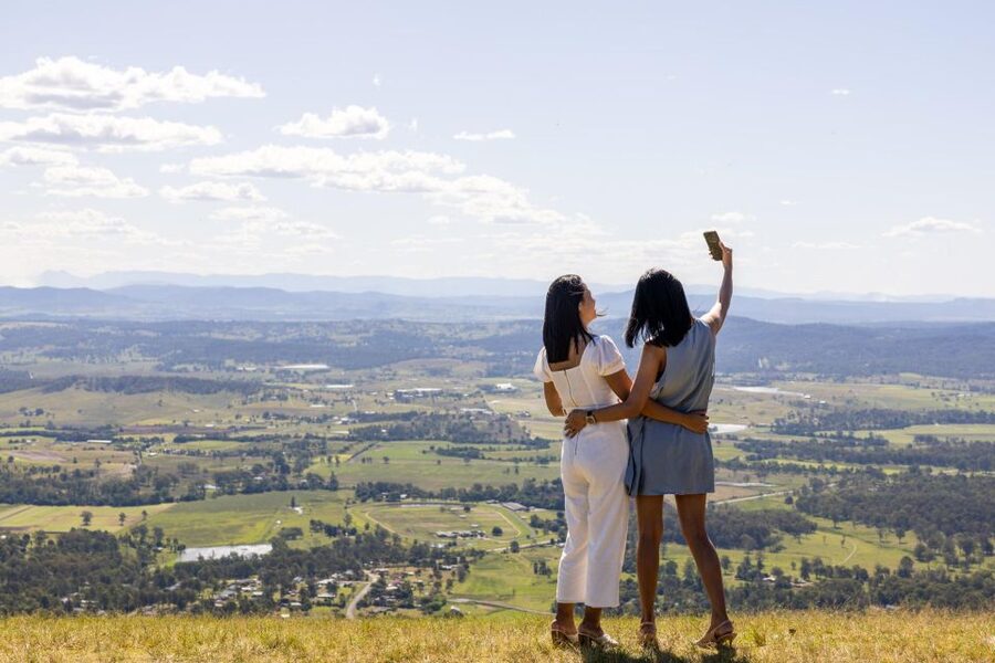 Brisbane: Tamborine Mountain Local Winery Tour with Lunch - Monday/Tuesday Special Note: St Bernards Instead of a Winery