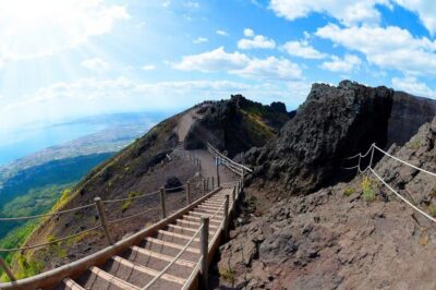 Campania Express Train Pompeii Tour with Vesuvius or Winery - Entering Pompeii Like You Have a Map (Not Like You Guess)