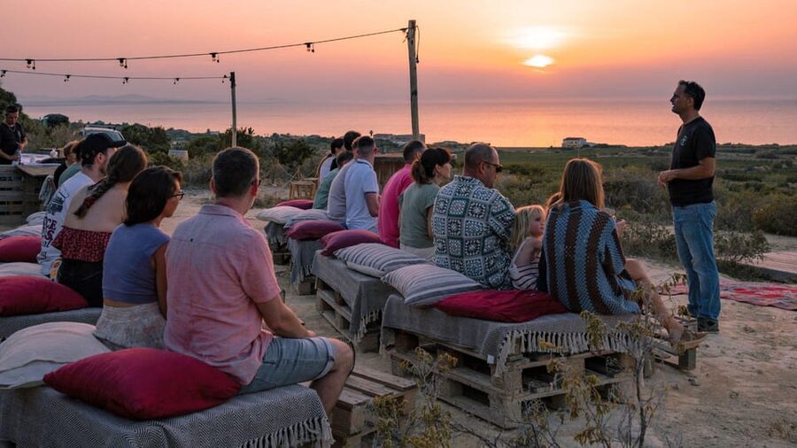 Castelsardo: visit a vineyard with wine tasting at sunset - What You’ll Taste: Vermentino and Cannonau at Sunset