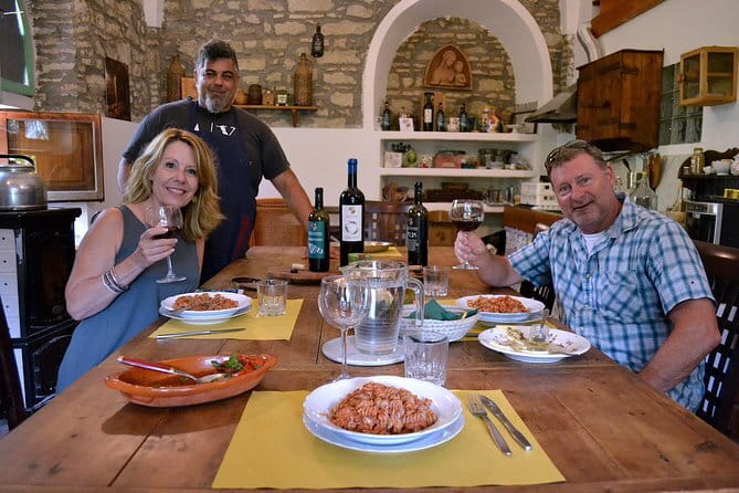 Chianti Classico and Super Tuscan 3 Winery Tour - Transport, meeting point, and the little logistics that matter