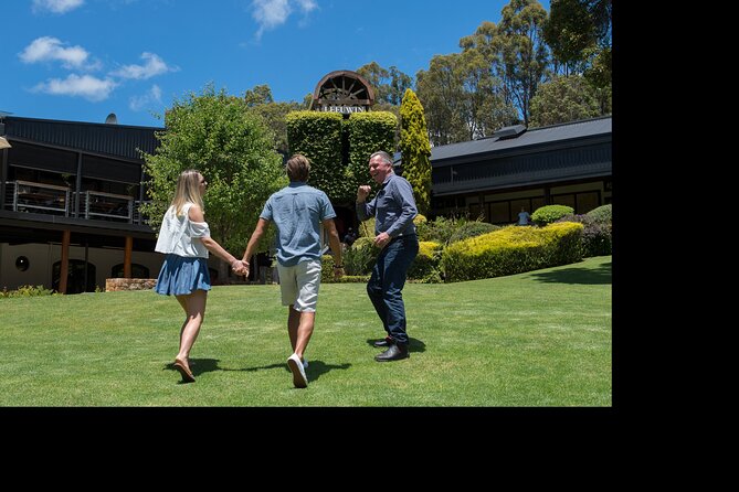 Classic All Day Winery and Food Trail Tour - Getting there smoothly: pickup, vehicle comfort, and timing