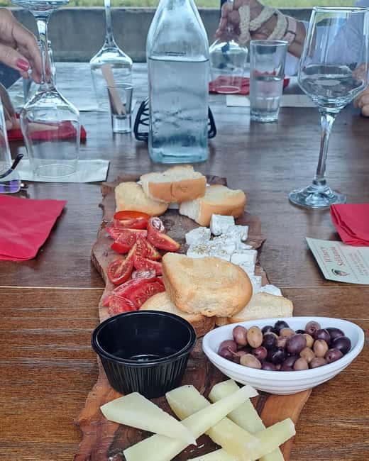 Crete: Knossos Palace, Winery & Olive Oil Tour with Lunch - FAQ