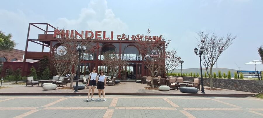 Dalat Winery and Tea tour - Lado Winery and the wine tunnel: three tastings, not just a single sip