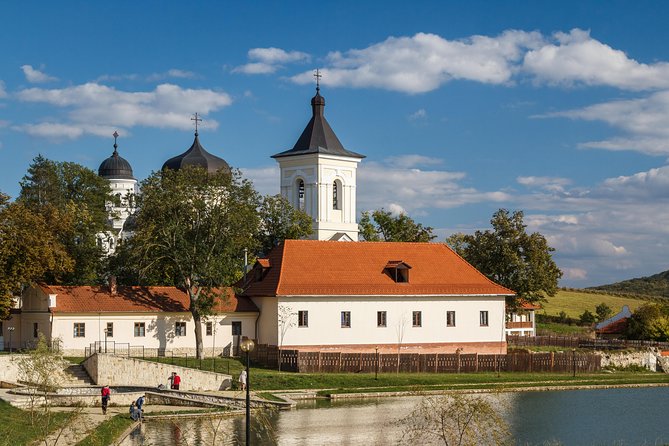 Day trip to Republic of Moldova - visit Chisinau and Cricova Winery - Should You Book This Moldova Day Trip From Iași?