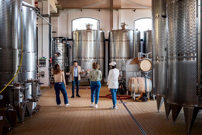Di Giovanna Winery Tour & 3 Wine Tasting - Price and value: is $40.96 a good deal?