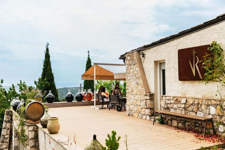 Dinner in the vineyard French Riviera - What a Full 210-Minute Evening Feels Like