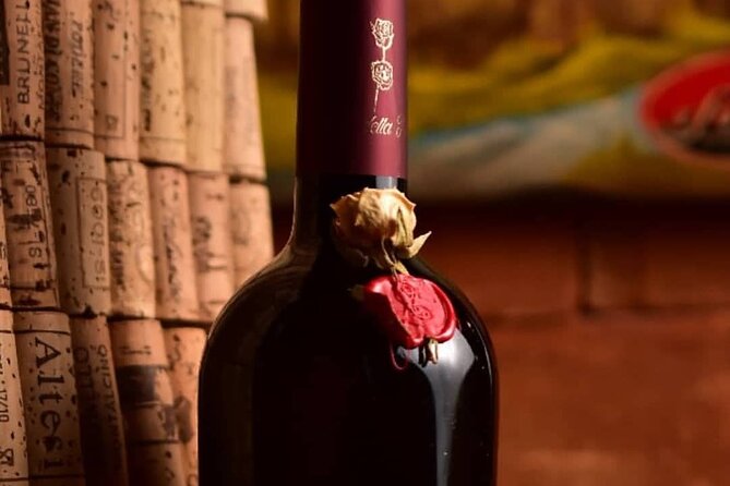 Discover Abruzzo: Winery Tour and Wine Tasting with Meal - The finish: a four-course lunch or dinner paired with wine tasting
