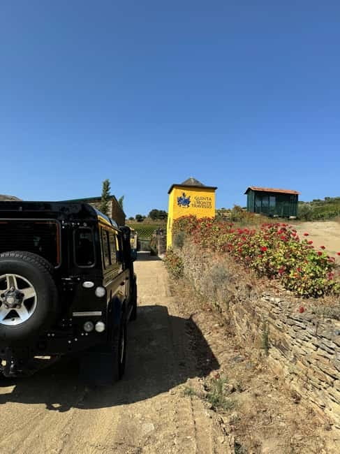 Douro offroad experience: visit to a winery and a picnic - The Off-Road Adventure and Viewpoints That Make the Day Worth It