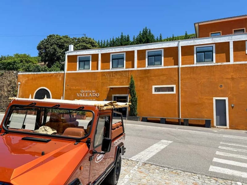 Douro Valley: 4x4 Safari and Vineyard Visit - Quinta de Lamelas: family caretakers and the sparkling wine opening