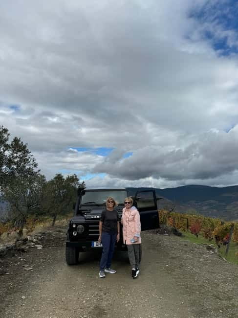 Douro Valley: Private 4wd Tour, Winery Visit, Boat & Lunch - The Defender isn’t a gimmick: it changes what you see
