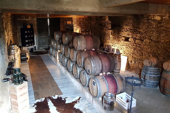 Douro Valley Tour: 2 Vineyard Visits, River Cruise, Winery Lunch - Road 222 To Pinhão: This Scenic Drive Is Part of the Experience