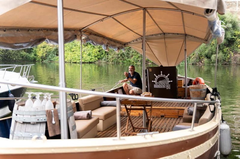 Douro Valley: Winery, Traditional Lunch & Private Boat Trip - Should you book this Douro Valley Winery, Traditional Lunch & Private Boat Trip?