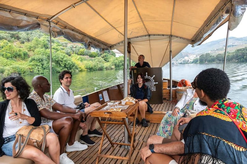 Douro Valley: Winery, Traditional Lunch & Private Boat Trip - First winery stop: Port and DOC tastings at a small producer