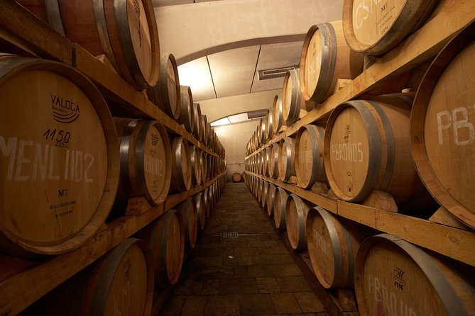 Edoardo Miroglio Private Boutique Winery Tour - The hospitality question: what to do if service expectations are high
