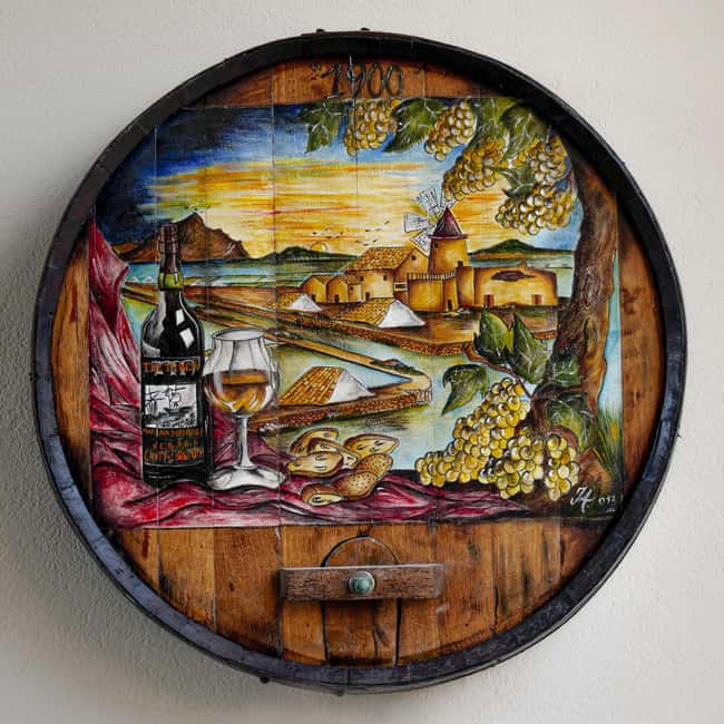 Evening tour of a historic winery and wine tasting with Sicilian cuisine - The tasting lineup: Grillo and Nero d’Avola in a Sicily-focused flow