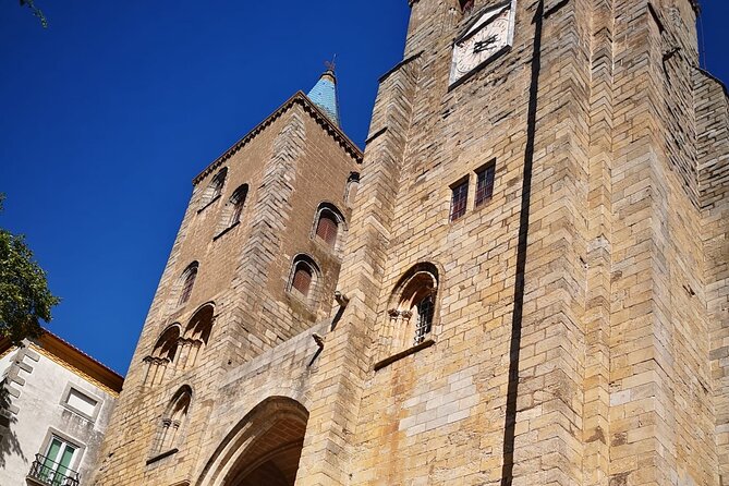 Évora Private Tour - Cork Factory and Wine Estate Included - Pickup, comfort, and the small things that change the day