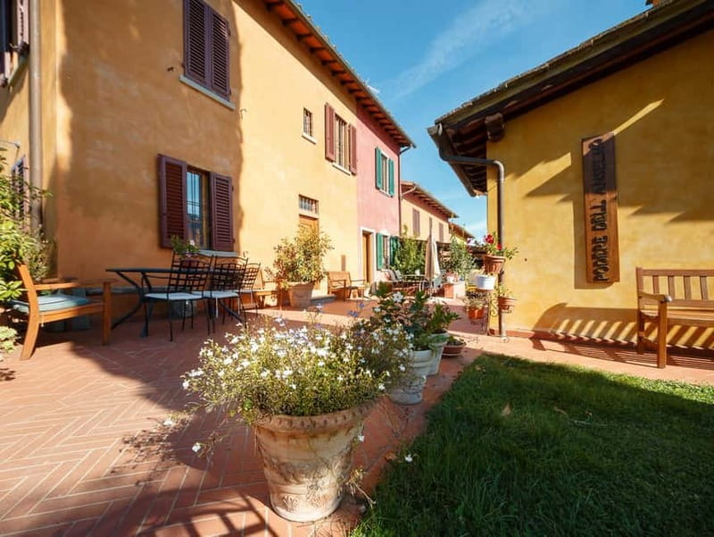 Florence: Wine Tasting at a Vineyard With a Local Winemaker - Getting There: Meeting at Horse Stables Near Inganamatti Vines