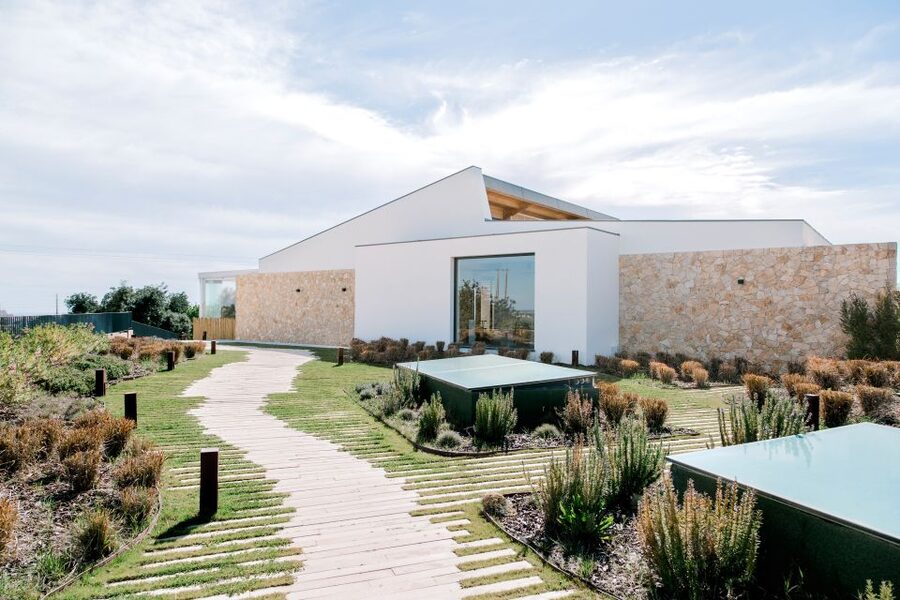 From Albufeira: 4x4 Off-Road Safari & Vineyard Wine Tasting - Picking Up In Albufeira And Getting Off the Coast Fast
