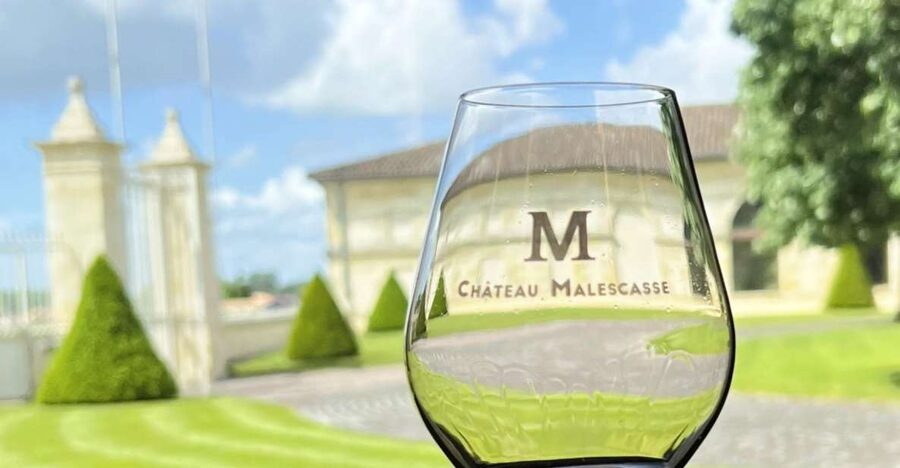 From Bordeaux: Essential Morning Tour with Wine Tasting - Why This Bordeaux Morning Tour Fits 150 Minutes
