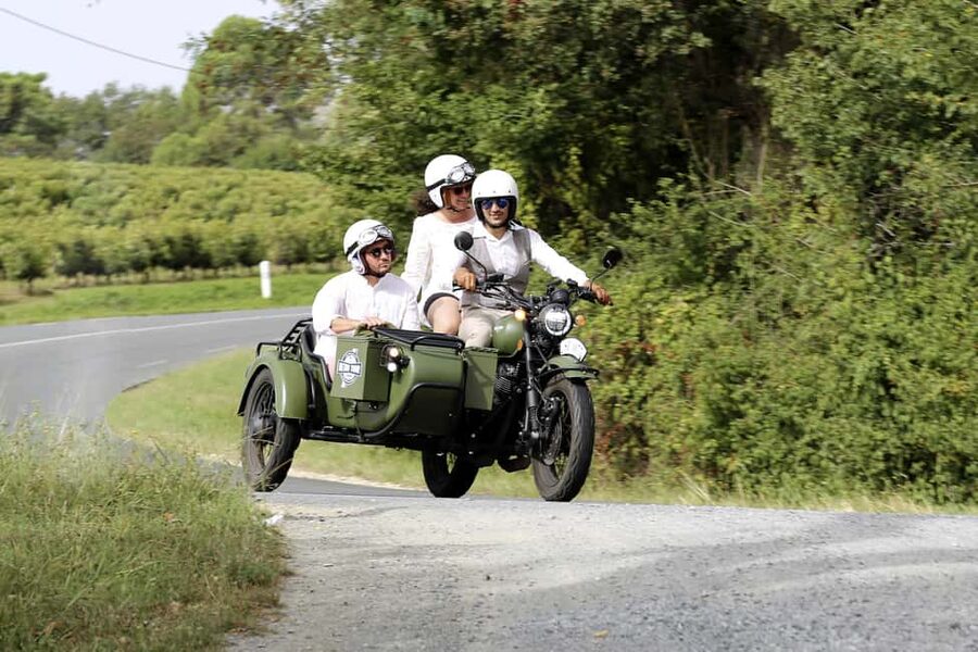 From Bordeaux: Médoc Vineyard and Chateau Tour by Sidecar - Getting From Bordeaux Into Vineyard Country