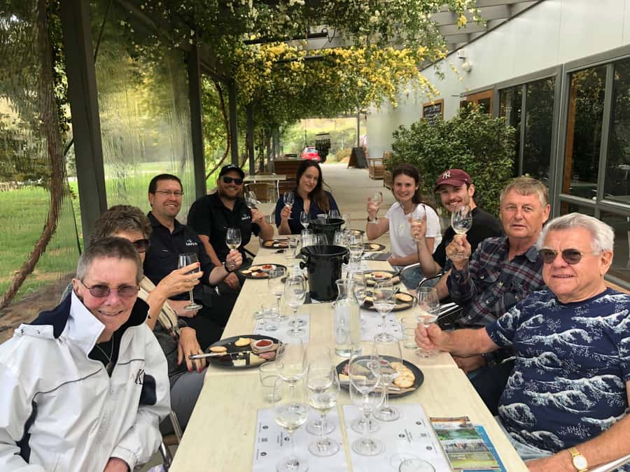 From Canberra: Winery, Distillery, & Tasting Tour with Lunch - Lunch Built Into the Day (So You Don’t Hit the Wall)