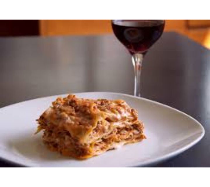 From Florence: Outdoor Wine Dining in San Gimignano Winery - San Gimignano Winery Tour and the Tasting Lesson