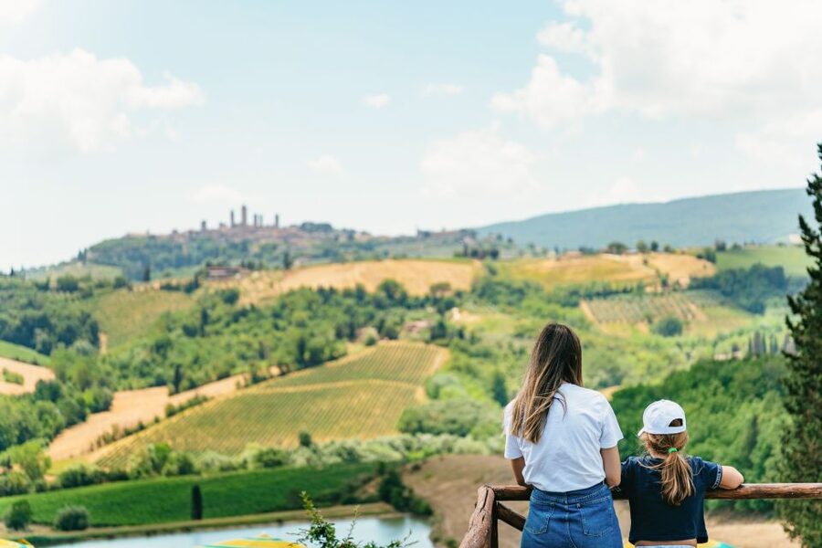 From Florence: Siena, San Gimignano, Pisa & Lunch at Winery - Chianti winery lunch and wine tasting: the part most people remember