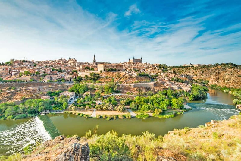 From Madrid: Toledo Guided Tour & Winery Visit with Tasting - The ride out: what the bus time gives you