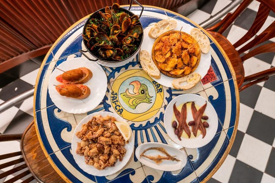 From Madrid: Traditional Villages, Winery Tour & Tapas Lunch - Bodega Vinas de El Regajal: Where the Wine Story Becomes Real