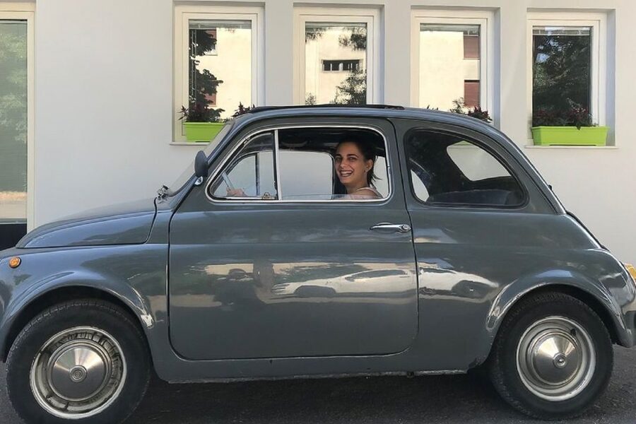 From Siena: Day Tour in a Vintage Fiat 500 with Winery - Castellina in Chianti Stop: Guided Context Meets Free Time