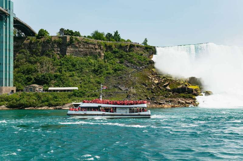 From Toronto: Niagara Falls + Winery, Cruise, & Lunch Option - Table Rock Welcome Centre: Your First Real Niagara Hit