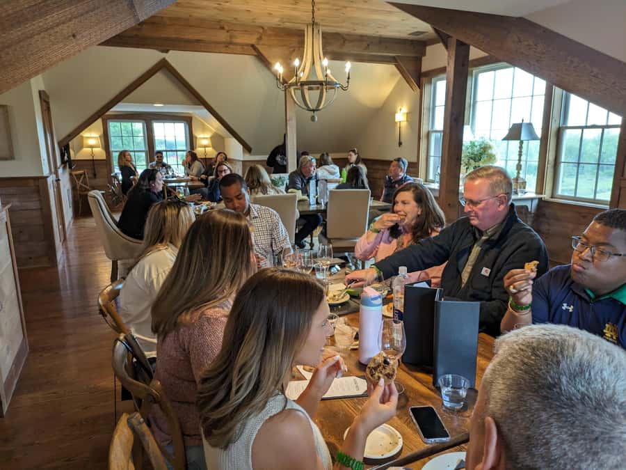 Full Day Winery Tour from Metro DC & Leesburg - 3 Wineries - Key points at a glance