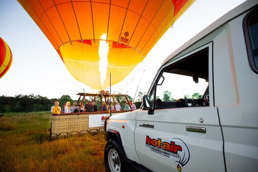 Gold Coast: Hot Air Balloon Flight+Vineyard Breakfast+Alpaca - Balloon Inflation: The Moment You’ll Keep Trying to Describe