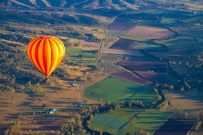 Gold Coast Hot Air Balloon + Winery Breakfast + Return Transfers - Guides and pilots: who you might learn from